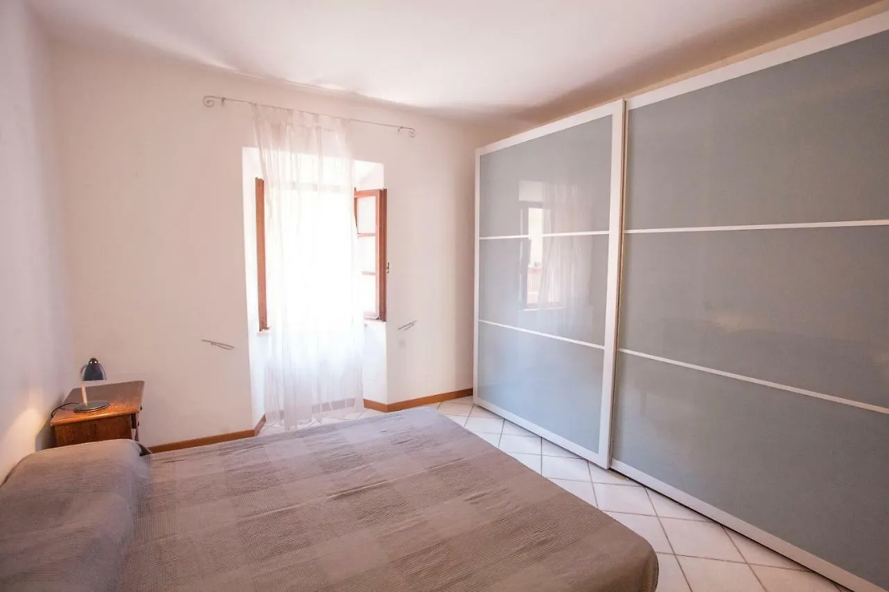 Quadrilocale Centro Storico Apartment Portoferraio
